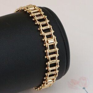 "Rose Gold Textured Link Chain Bracelet in Premium Brass Finish, XPBL0998